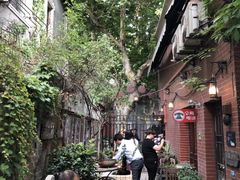 -古董花园(思南路42弄小区店)