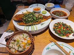-一坐一忘云南菜(嘉里中心店)
