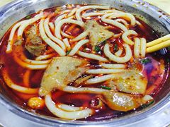 -覃肥叔桂林米粉(粮道街店)