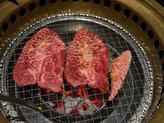 -山川小町·极番烧肉(新地假日广场店)