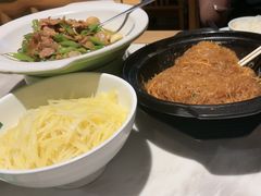 -绿草地·湘菜(酃湖师院店)