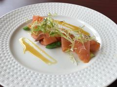 -香格里拉鱼跃地中海西餐厅·牛排披萨