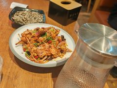 -华府九号海鲜烧烤大排档(龙域店)