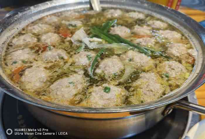 黑八清汤圆子火锅-"来黑八吃过无数次,简直被她家的蘸水,还有.