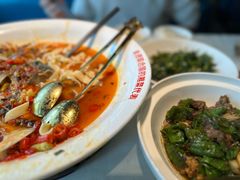 -坛宗剁椒鱼头(河西王府井店)