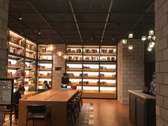 -CGV影城(滨江天街IMAX店)