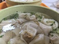 -周震馄饨