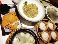 -馋三尺蟹粉小笼(人民广场店)