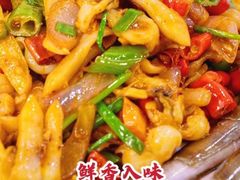 -四川小胡子海鲜(丁村万人海鲜广场店)