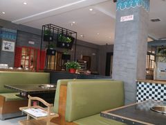 卡座-小牛海记潮汕牛肉店(永定路店)