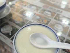 -周大娘牛乳(旧寨古村总店)