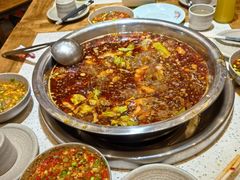 -肖肖酸萝卜鱼火锅(总店)