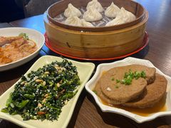 -玖鲜小笼(中山广场店)