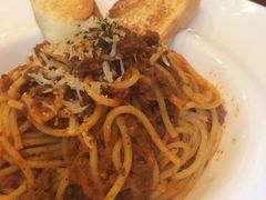 -Hooley's活利仕西餐厅(珠江新城店)