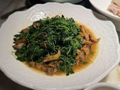 -吴越荣记苏州菜·松鼠桂鱼 100% 活鱼现做(月光码头店)