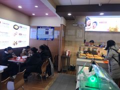 -龙跃国际大酒店自助餐