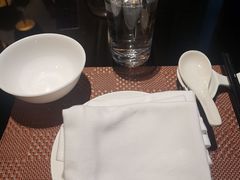 餐具摆设-夏宫中餐厅(静安香格里拉店)