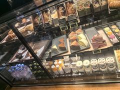 -星巴克(杭州东站东到达店)