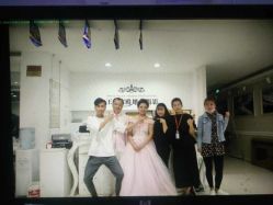 -王子宫殿婚纱摄影(环山路总店)