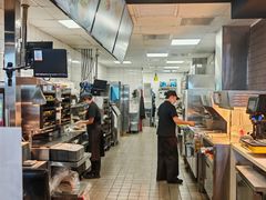 -麦当劳(三亚凤凰机场店)