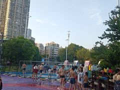 -武汉市青少年宫水上世界
