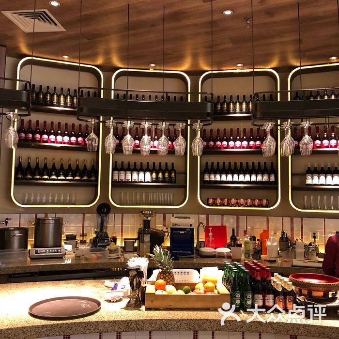 泰加泰式概念餐厅