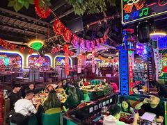 -路边边.炒菜烧烤.音乐餐厅(良乡长虹店)