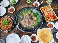 -乐山食古香跷脚牛肉