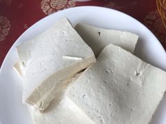 -明月食府(二区干二路店)