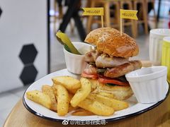 -HELLO 27 意面·沙拉·帕尼尼