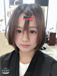 -AKOZO Beauty Salon