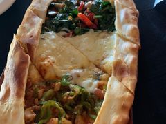 四季皮塔饼-Efes Turkish & Mediterranean Cuisine 艾菲斯餐厅(陆家嘴店)