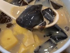 -宏姐串串香(宏伟路店)