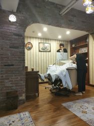 -BarberKiNG男士理发馆Barbershop