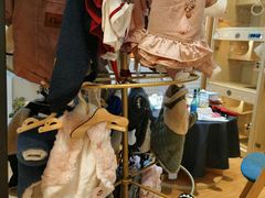 -Pets First伊珊娜洗护·精致美容·家庭式寄养(新会路店)