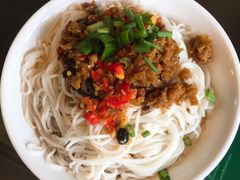 大碗粉-龙老五汤店(站前西路店)