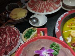 -水巷子·巴掌腰片重庆火锅(巧家店)