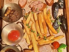 -雪熊精酿·哈尔滨烧烤酒馆(非遗大串店)