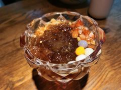 -蜜桃餐厅·伴山(湖滨商业街店)