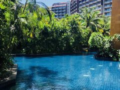 -三亚湾海居铂尔曼度假酒店