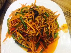-天天向上素食餐厅(五台山店)
