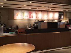 -星巴克(静安嘉里中心B2店)