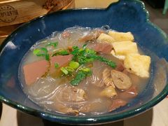 弄堂鸭血粉丝汤-弄堂小笼包(天津南开大悦城店)