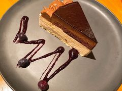 -FAT COW(虹梅路店)
