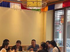 -乡土特色.冷锅鱼.牦牛肉汤锅