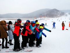 -中旅松花湖滑雪场