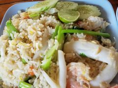 海鲜炒饭-Ruam Saep Yok Khok Som Tam