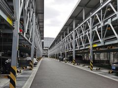 -万象城-停车场