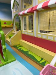 -孩子王(万达广场店)