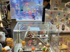 -泡泡玛特POPMART(蓝色港湾店)